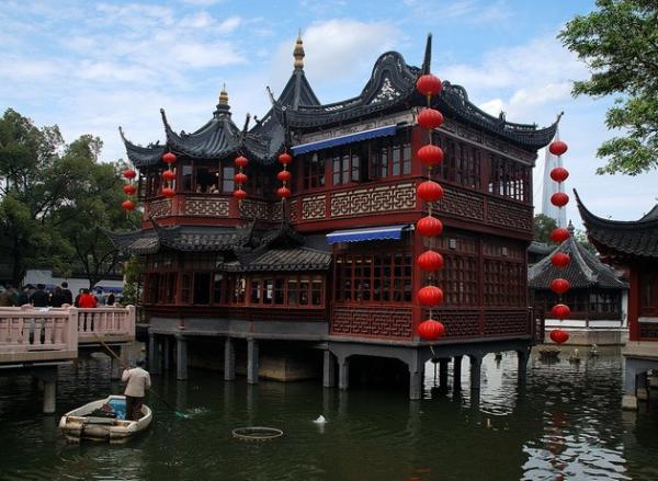 Прекрасный образец классической китайской архитектуры: сад Радости в Шанхае (ФОТО)