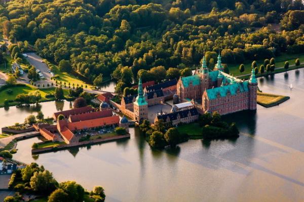 Воплощение могущества и величия: резиденция королей в Дании (ФОТО)