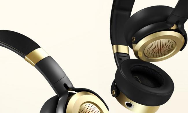Xiaomi презентовала наушники премиум-класса (ФОТО)