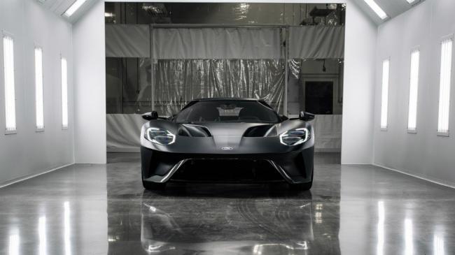 Первые экземпляры суперкара Ford GT уже скоро приедут к своим владельцам (ФОТО)