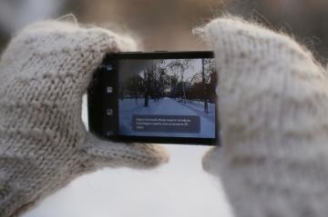 Как пользоваться смартфоном на холоде?