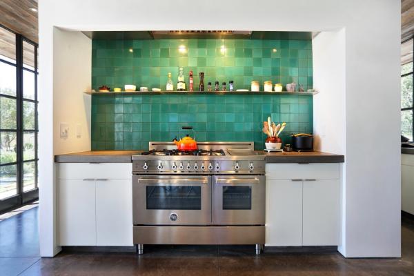 Сочетание уюта и строгости: просторная резиденция в американском штате Нью-Йорк (ФОТО)