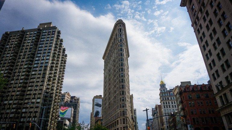 Безумие Бернэма. Уникальный небоскреб на Манхэттене (ФОТО)