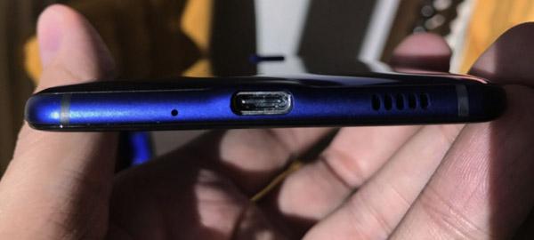 Новый флагман HTC засветился в Сети за день до официальной презентации (ФОТО)