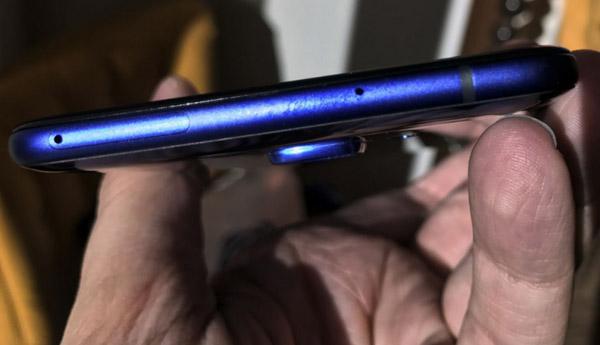 Новый флагман HTC засветился в Сети за день до официальной презентации (ФОТО)