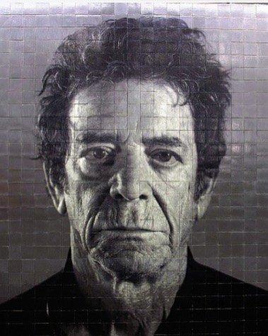 Нью-йоркский метрополитен украсил портрет легендарного рок-музыканта (ФОТО)