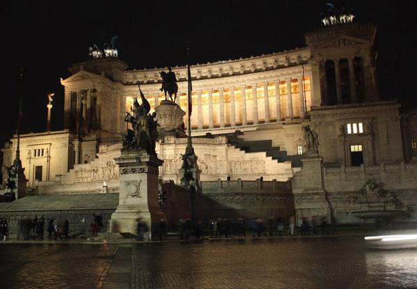 Витториано - помпезный символ сбывшейся мечты Италии (ФОТО)