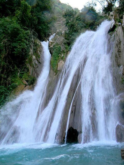 Индия - родина 10 красивейших водопадов (ФОТО)