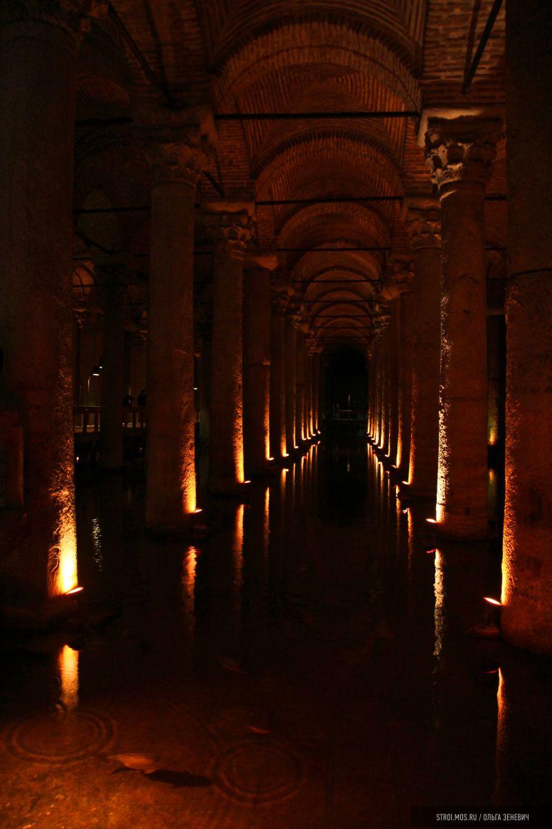 Цистерна Базилика - величественное подземное сооружение в Стамбуле (ФОТО)