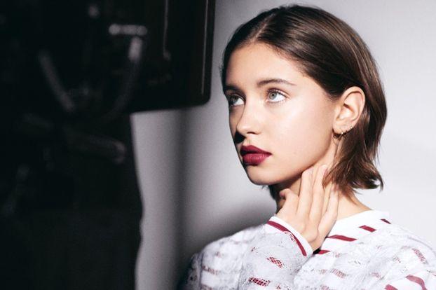16-летняя дочь Джуда Лоу стала лицом Burberry Beauty (ФОТО)