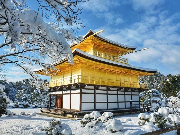 Редкое явление. Снегопад превратил Киото в страну чудес (ФОТО)