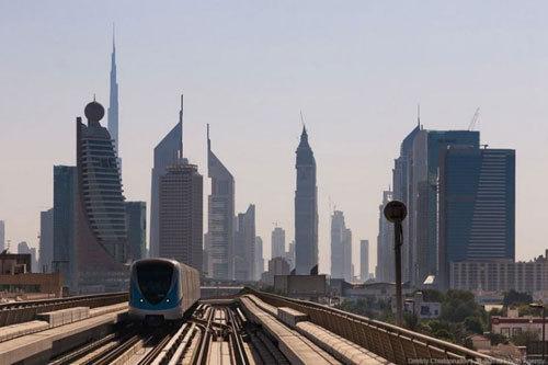 Идеальное метро Дубаи: взгляд изнутри (ФОТО)