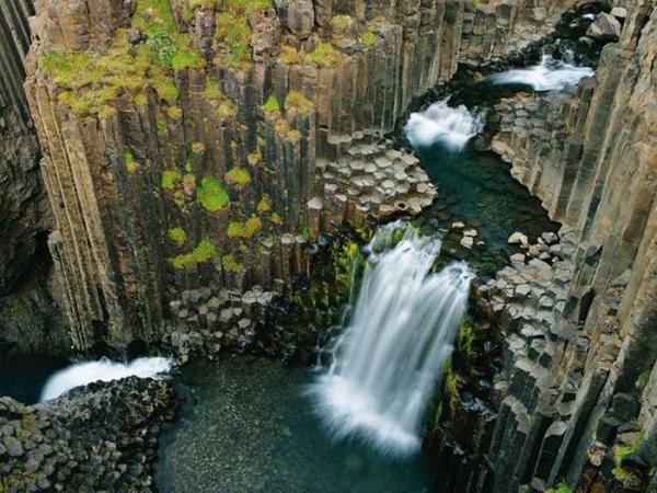 Потрясающая природа Исландии (ФОТО)