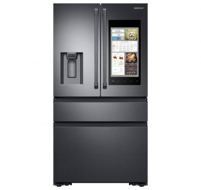Samsung представила холодильник будущего Family Hub 2.0 (ФОТО)