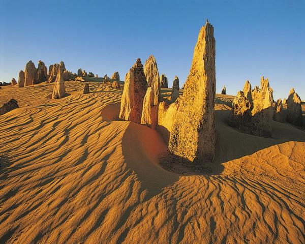 Потрясающее творение природы: самая необычная пустыня в мире (ФОТО)
