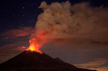 Ученые сделали среднюю оценку частоты извержения вулканов