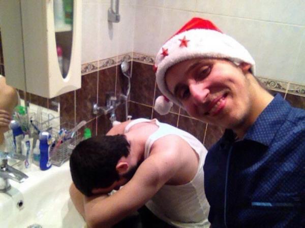 15 убойных снимков из серии «Как я встретил новый год» (ФОТО)