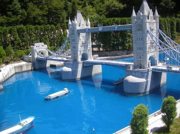 Исторические памятники и выдающиеся здания: уникальный тематический парк в Японии (ФОТО)