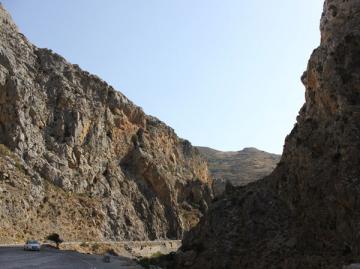 Самарийское ущелье - красивая природная достопримечательность острова Крит (ФОТО)