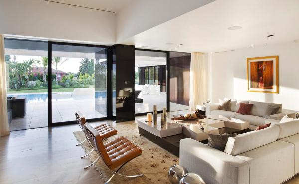 Символ величия и влияния: эффектная вилла в испанском городе Севилья (ФОТО)