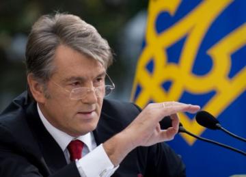 Виктор Ющенко дал советы по восстановлению «ПриватБанка»