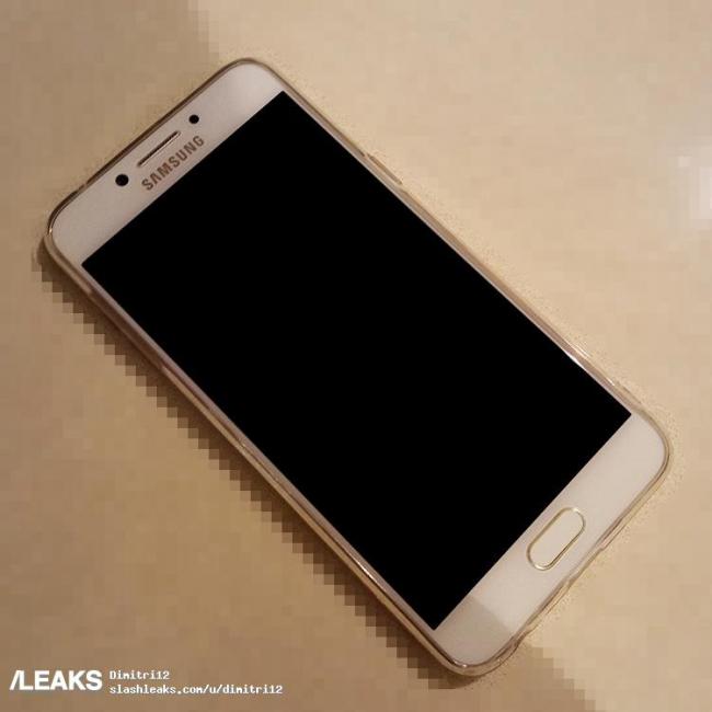 В Сети появились шпионские снимки Samsung Galaxy C7 Pro (ФОТО)
