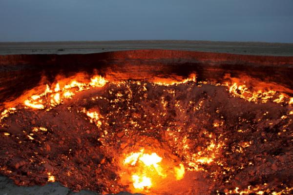 “Дверь в преисподнюю”: уникальная природная достопримечательность Туркменистана (ФОТО)