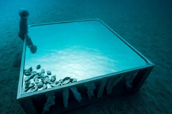 Искусство на дне моря: в Испании открылся самый большой подводный музей Европы (ФОТО)