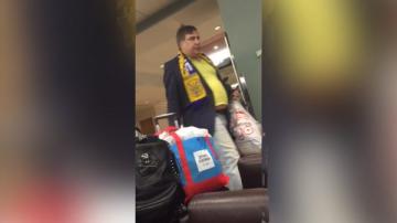Михаила Саакшвили заметили в аэропорту Нью Йорка (ВИДЕО)
