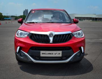 Китайская компания обновила BMW Brilliance V3