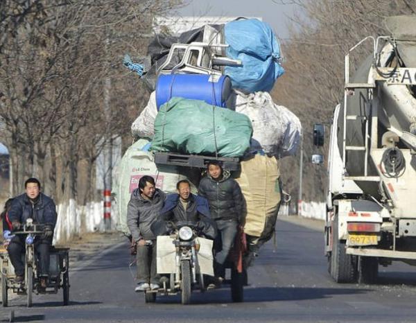 Чем опасны дороги Китая (ФОТО)