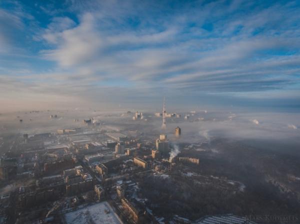 Смог над Киевом с высоты птичьего полета (ФОТО)