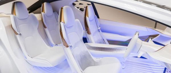 Японский автогигант Toyota продемонстрировал свой вариант автомобиля будущего (ФОТО)