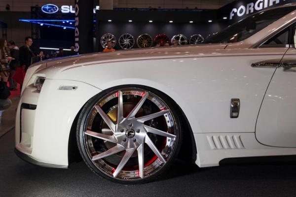 На японском празднике автотюнинга показали неординарный кабриолет Rolls-Royce (ФОТО)
