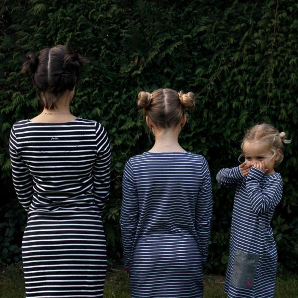 Мама и две дочки - стильная семейка (ФОТО)