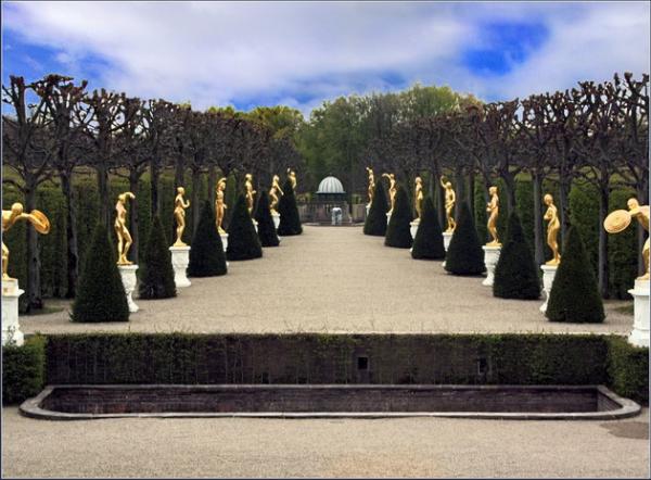 Магнит для туристов со всего мира: Королевские сады  в Германии (ФОТО)