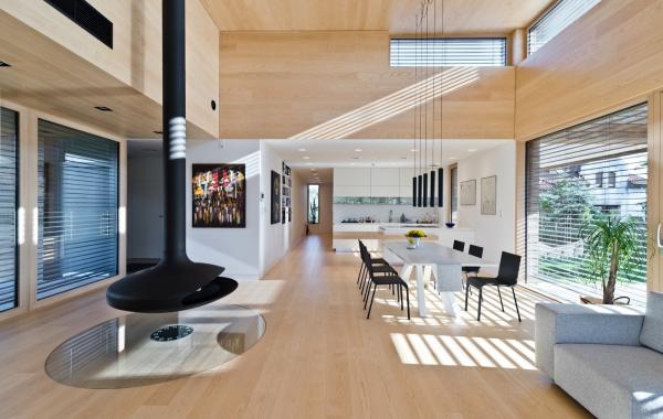 Идеальное жилье для одного человека: дом из древесины кедра в Польше (ФОТО)