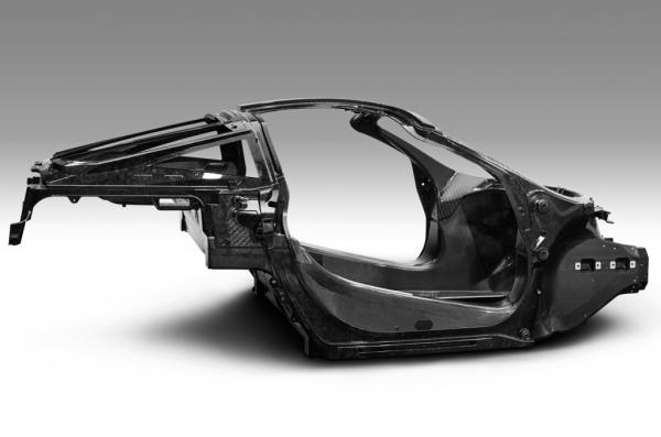 Новый суперкар McLaren P14: первые снимки с закрытой презентации (ФОТО)