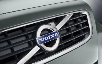 Шпионы сфотографировали прототип очень странного автомобиля Volvo (ФОТО)