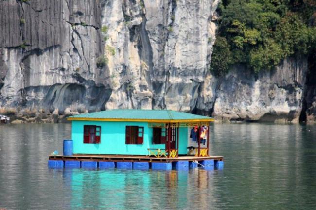 20 невероятно крутых «плавающих» домов (ФОТО)