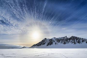 Ученые изучили космическую пыль из Антарктиды