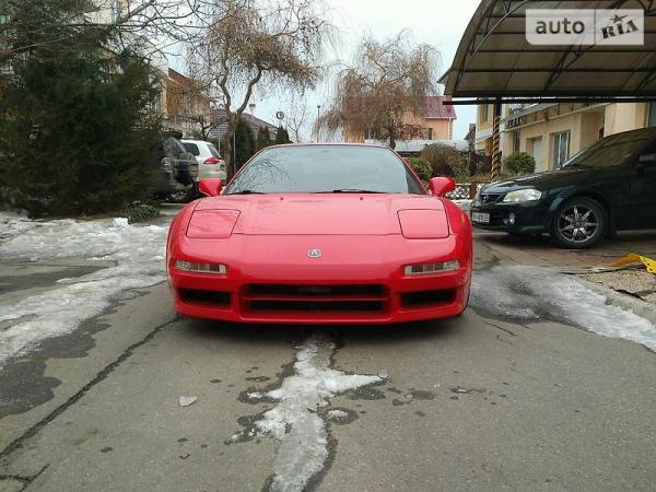 В Украине выставили на продажу экзотический спортивный автомобиль (ФОТО)