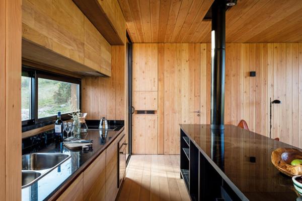 Идеальные взаимоотношения между природой и архитектурой: дом-контейнер в горах Уругвая (ФОТО)