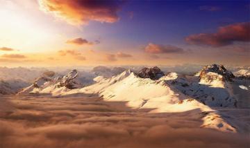 Виртуальная экскурсия: Альпы с высоты птичьего полета (ФОТО)