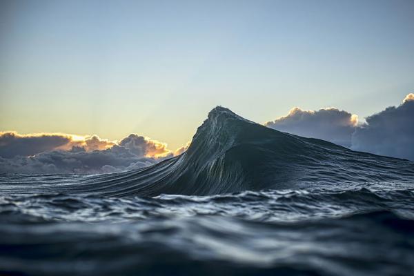 Морская стихия в объективе австралийского фотографа (ФОТО)