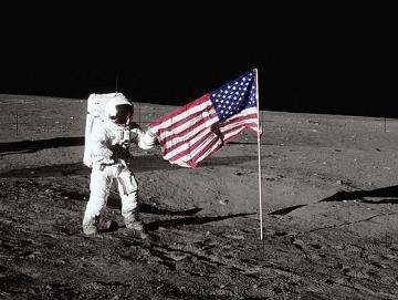 Китайцы рассказали, почему фотографии «Аполлона-17» на Луне оказались фейком