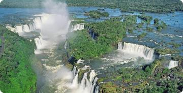 Знаменитый на весь мир водопад Игуасу – мощь и красота водной стихии (ФОТО)