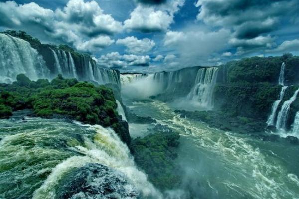 Знаменитый на весь мир водопад Игуасу – мощь и красота водной стихии (ФОТО)