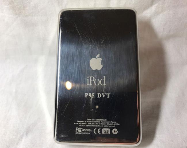 На eBay продают редкий прототип iPod Classic за 100 тысяч долларов (ФОТО)