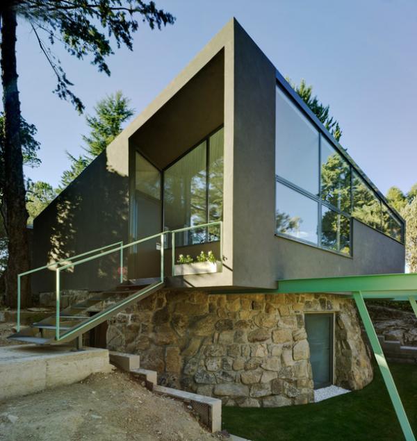 Удивительная трансформация: архитекторы переделали водную цистерну в жилой дом в Испании (ФОТО)